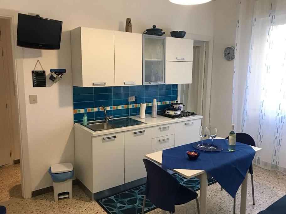 Centro Storico-Imbarcadero Per Le Isole***** Appartamento Trapani Esterno foto