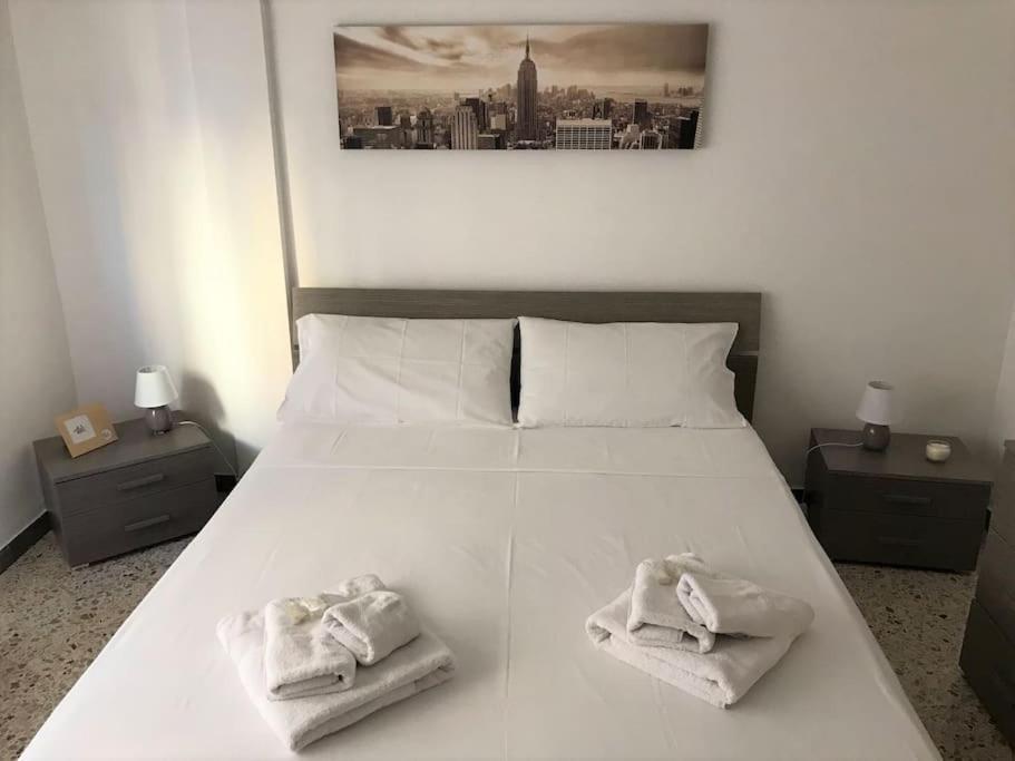 Centro Storico-Imbarcadero Per Le Isole***** Appartamento Trapani Esterno foto